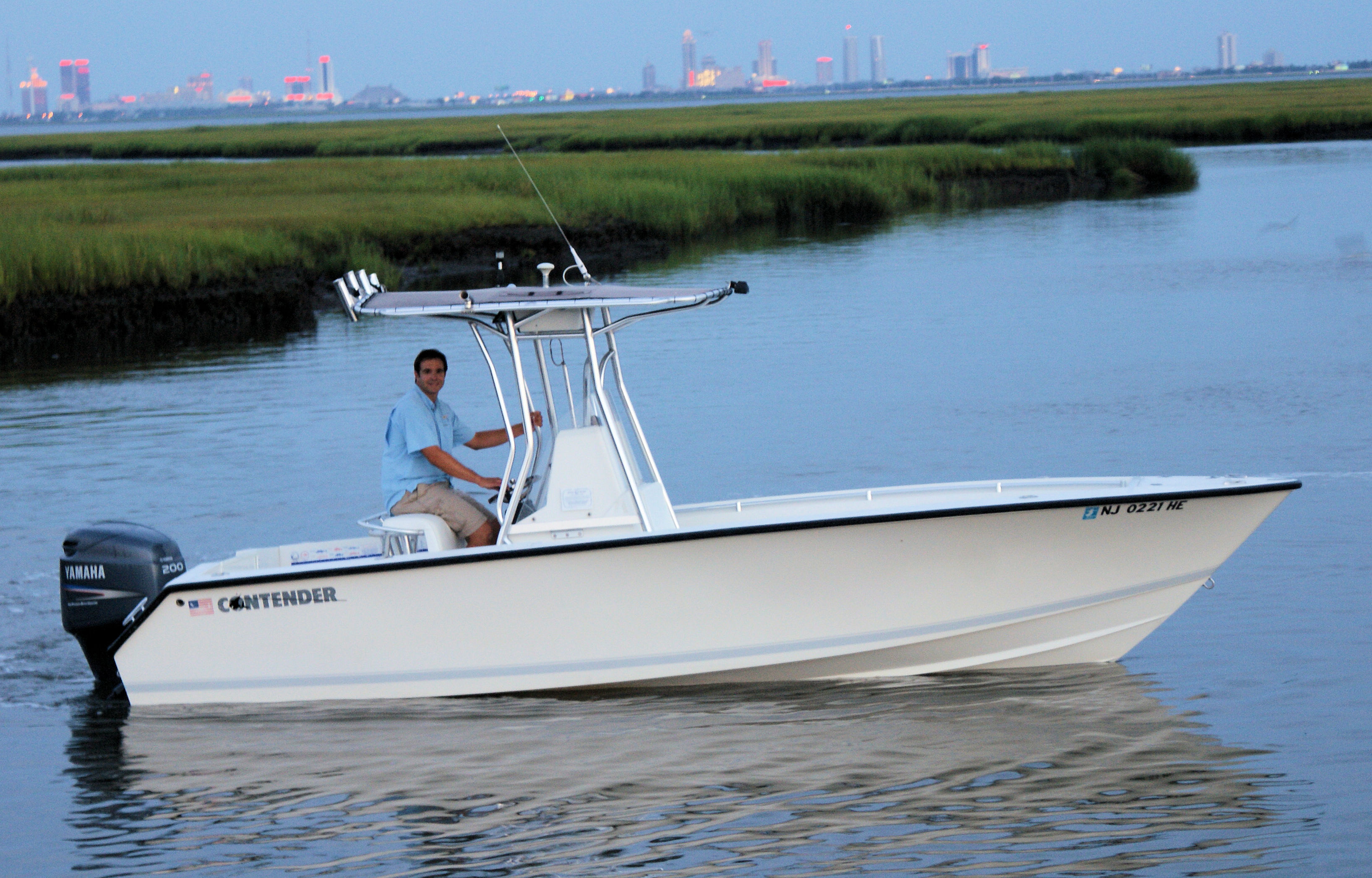 Capt Scott Newhall and 21' Cobia